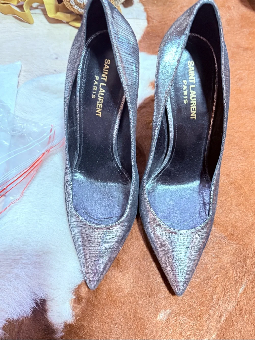 Saint Laurent Silver Pointed-Toe Heels - Picture 4 of 4